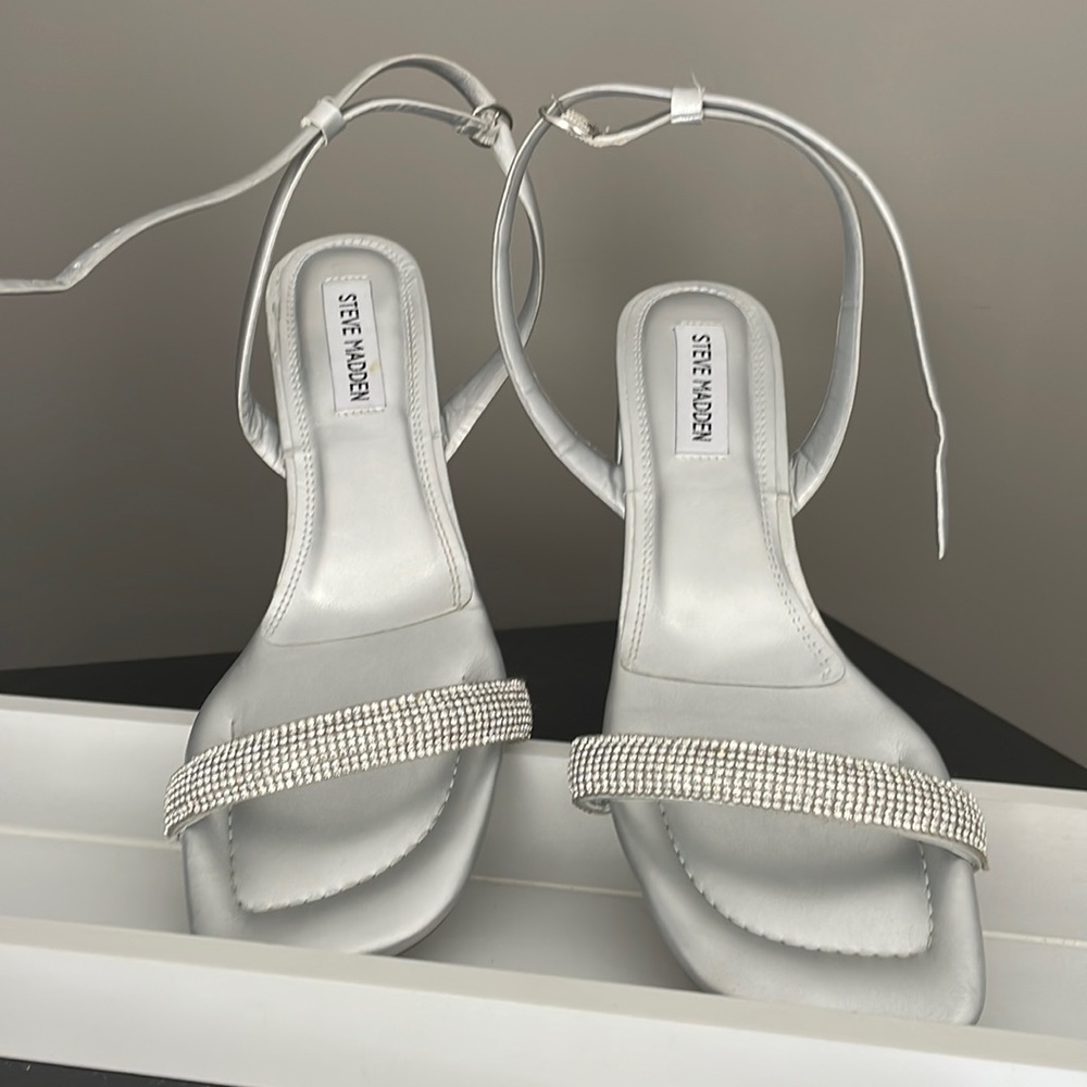 Steve Madden Open toed Heels